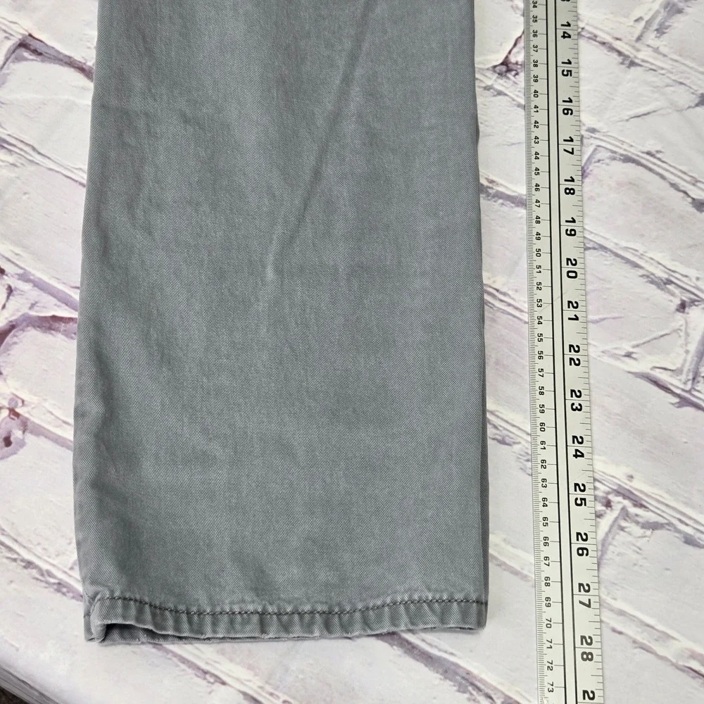 Levi Strauss & Co Mens Chino Pants Gray Straight Leg 36x30‎ Casual CW-3613